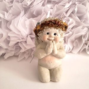 Dreamsicle Angel figurine